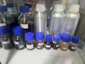 Agarwood essential oil 003