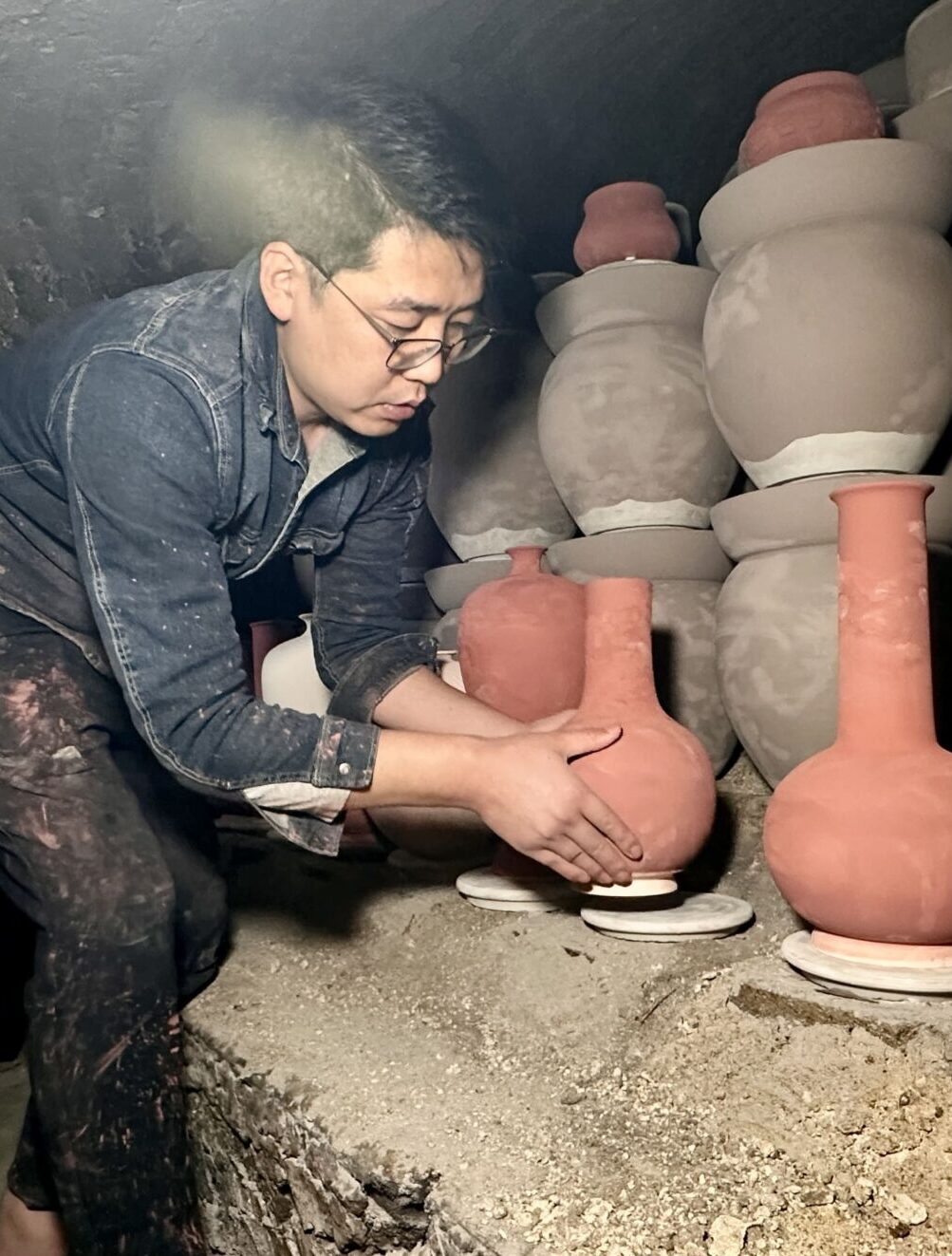Rose Purple Glaze Close-up